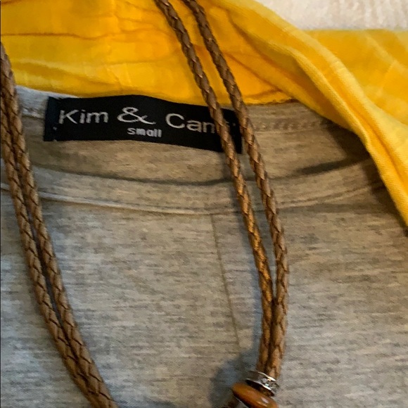 Top - Picture 3 of 4